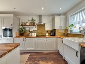 Photo 1- click for photo gallery